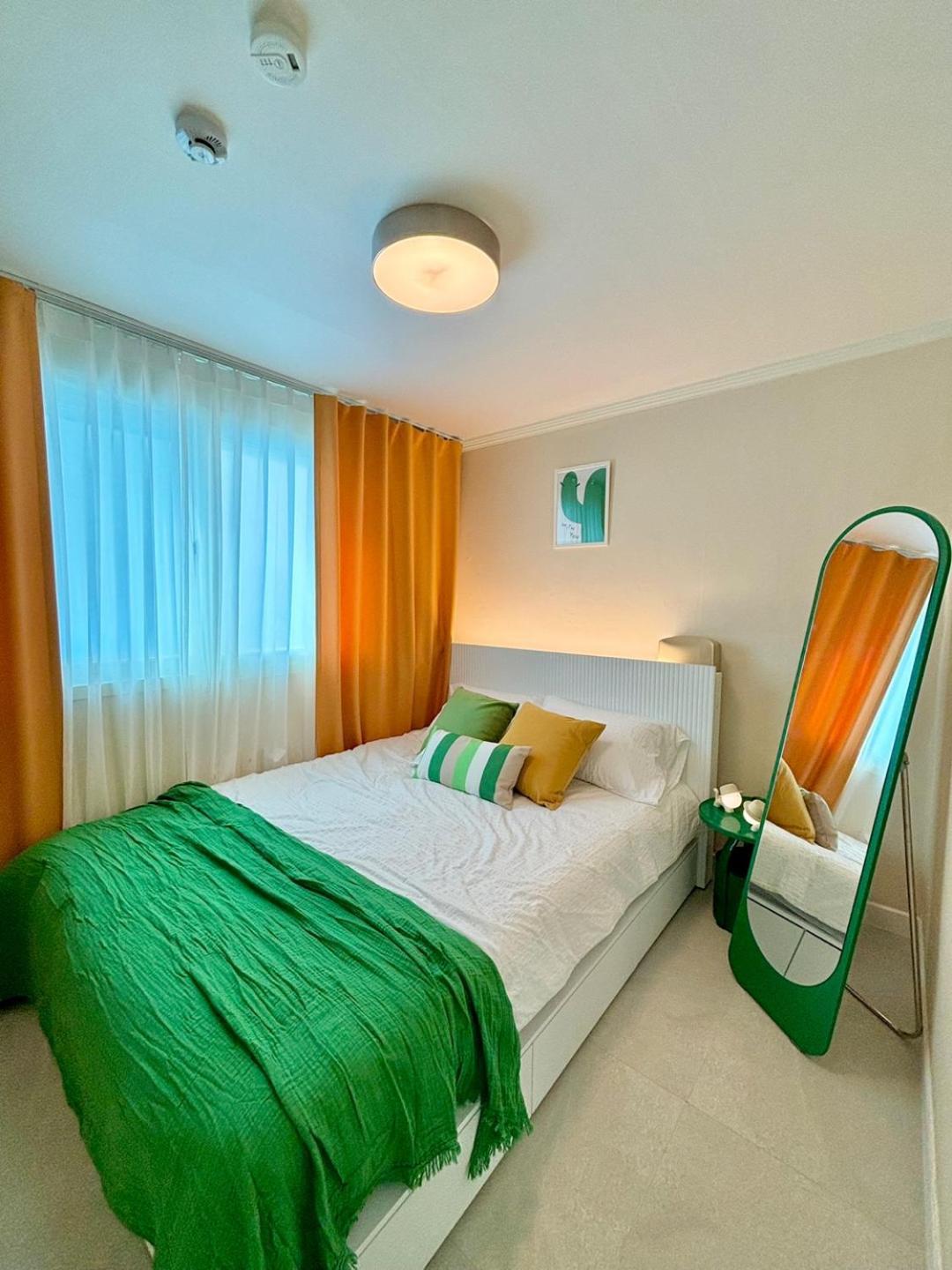 Villa Bb Sinchon Seoul